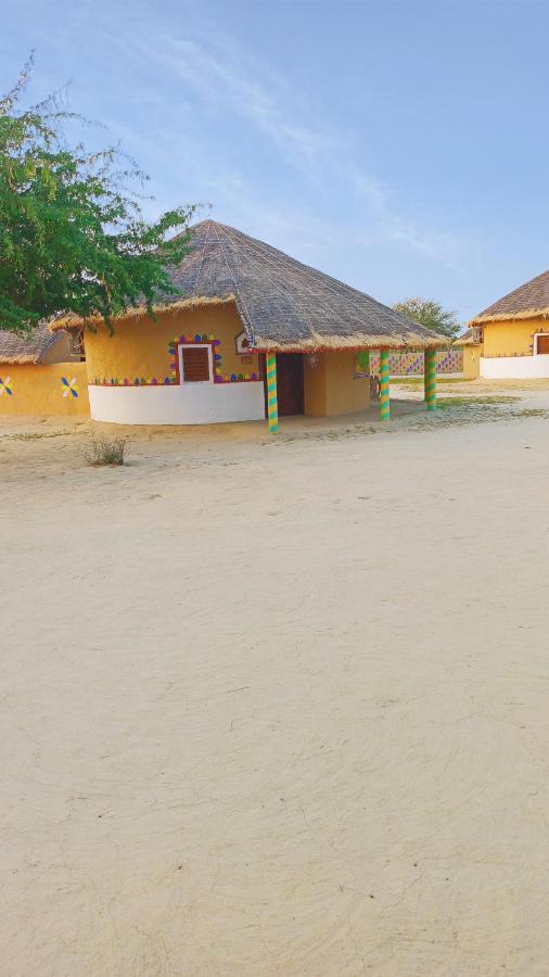 Mahefeel E Rann Resort Bherandiala Ngoại thất bức ảnh