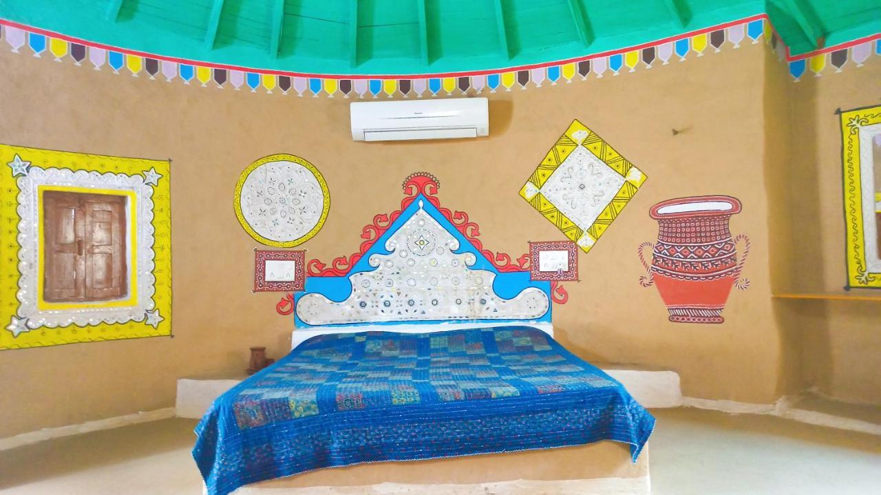 Mahefeel E Rann Resort Bherandiala Ngoại thất bức ảnh