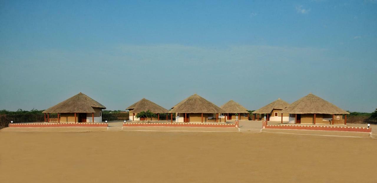 Mahefeel E Rann Resort Bherandiala Ngoại thất bức ảnh