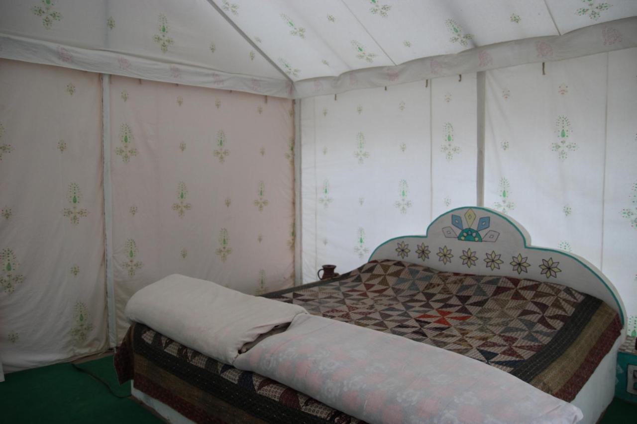 Mahefeel E Rann Resort Bherandiala Ngoại thất bức ảnh