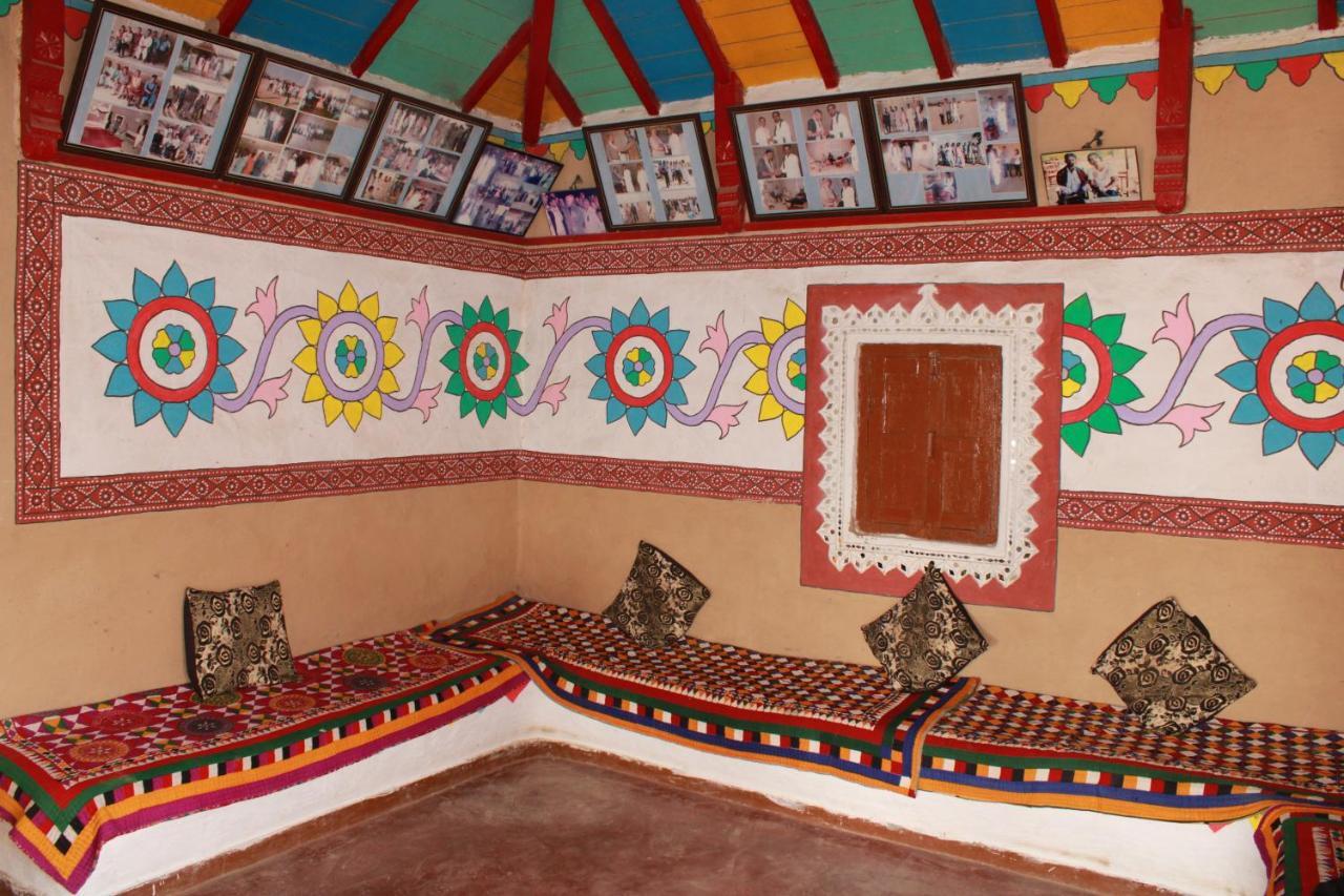Mahefeel E Rann Resort Bherandiala Ngoại thất bức ảnh